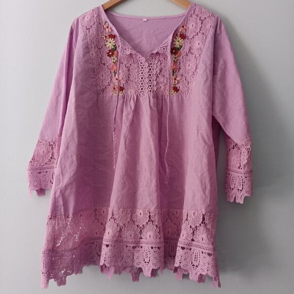 Women’s Light Lavender Crochet Lace Embroidered Tunic Top 1XL - Picture 1 of 5